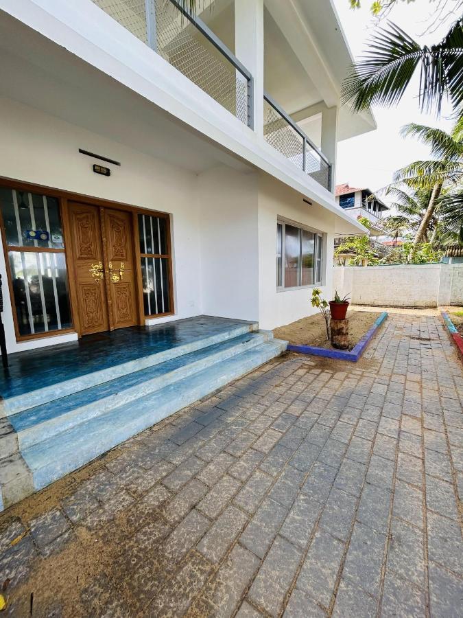 Chameleon Beach Resort, Cherai Kochi Eksteriør bilde