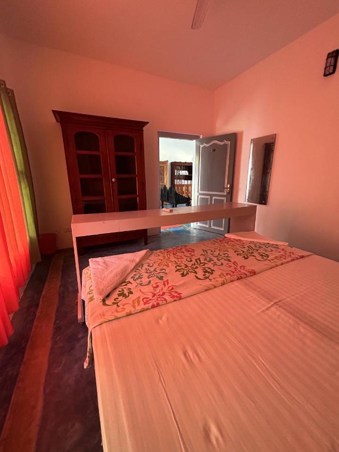 Chameleon Beach Resort, Cherai Kochi Eksteriør bilde
